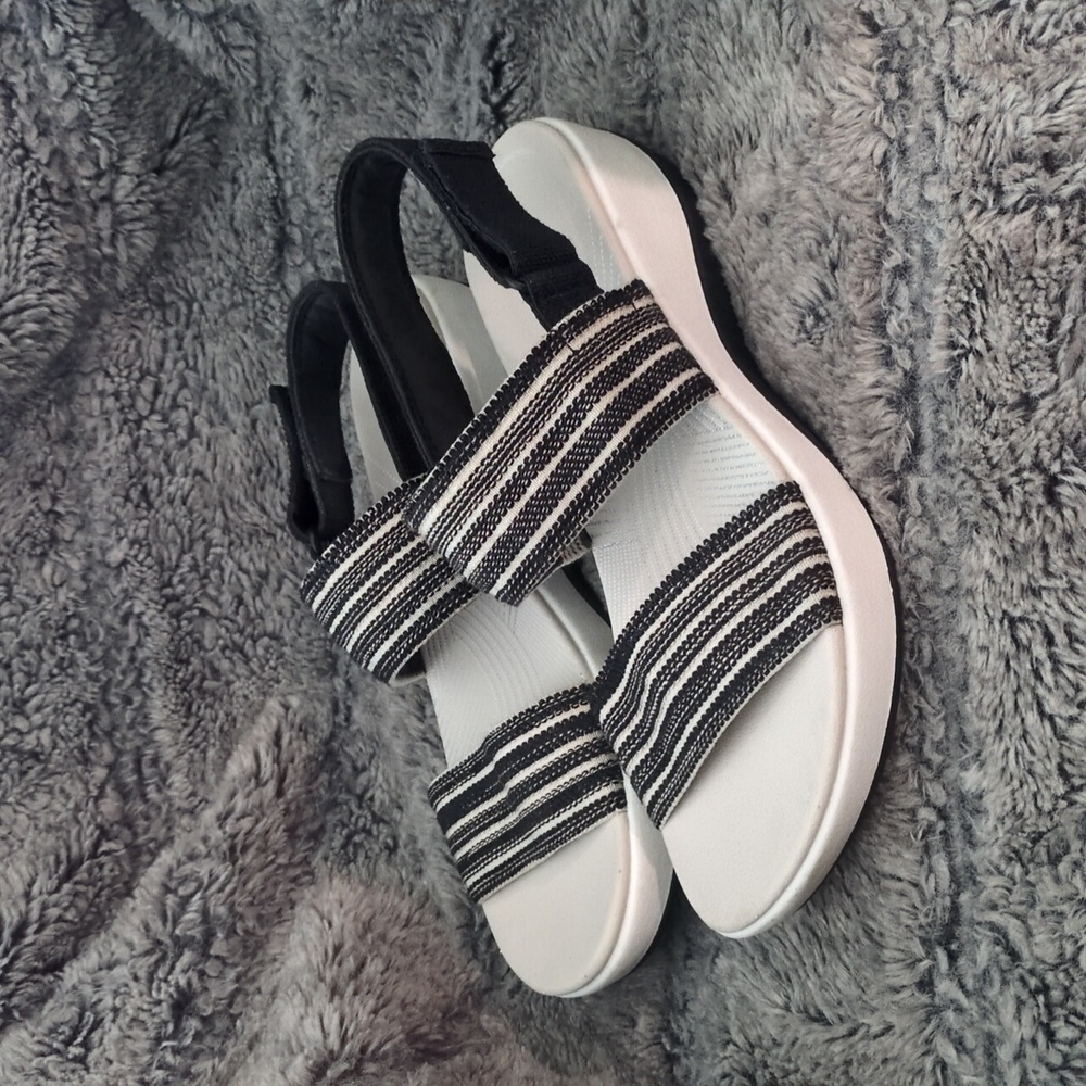 Clark's Cloudstepper Arla Women's Sandals Sz 8 - Picture 2 of 5